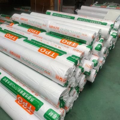 China White Superior Welding TPO Waterproof Membrane Wind Uplift Resistance 4.3 Kpa