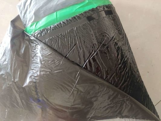 Waterproof Self Adhesive Bitumen Roll 10m For Concrete / Wood Roofs