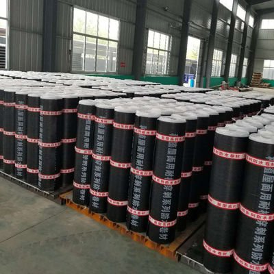 7.5m/10m Length Black Modified Bitumen Roofing Membrane For Residential Roofing Needs